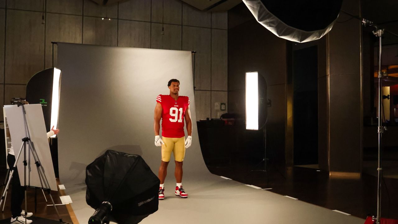 Pro Photography Spotlight: 49ers Photographer Terrell Lloyd - Animoto