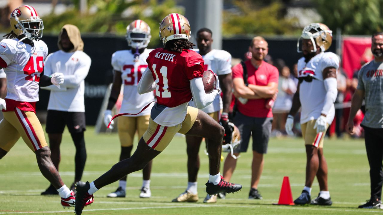 San Francisco 49ers' Alfredo Gutierrez takes part in drills during the NFL  team's football training camp in Santa Clara, Calif., Tuesday, Aug. 1,  2023. (AP Photo/Jeff Chiu Stock Photo - Alamy