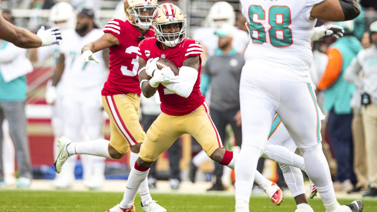 49ers report card: Defense, Garoppolo sneaks, special teams amaze