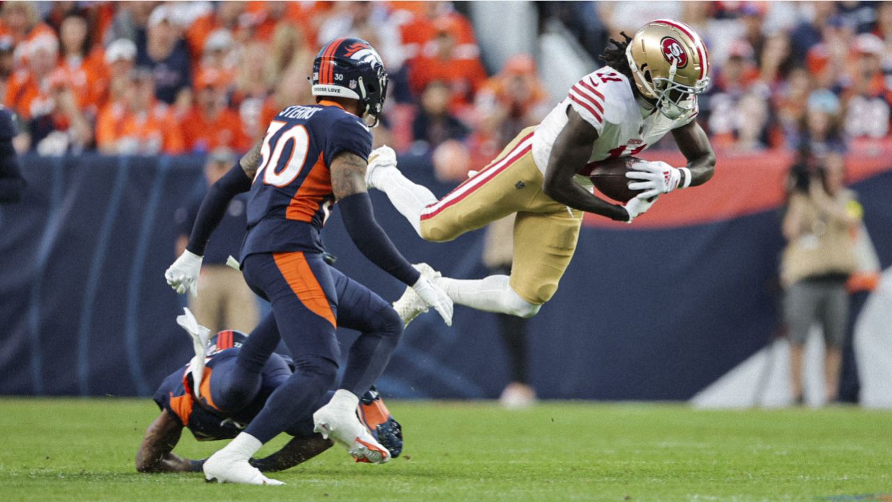 American Football - NFL - San Francisco 49ers v Denver Broncos - Wembley  Stadium Stock Photo - Alamy