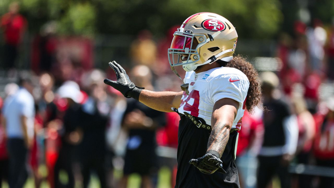 49ers training camp: 10 observations in QB-centric world