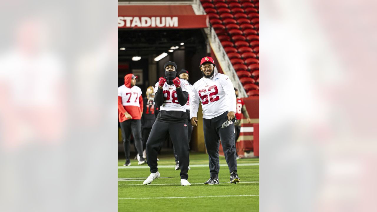 49ers Players Practice in Levi's® Stadium Before 'TNF' vs. the Seahawks