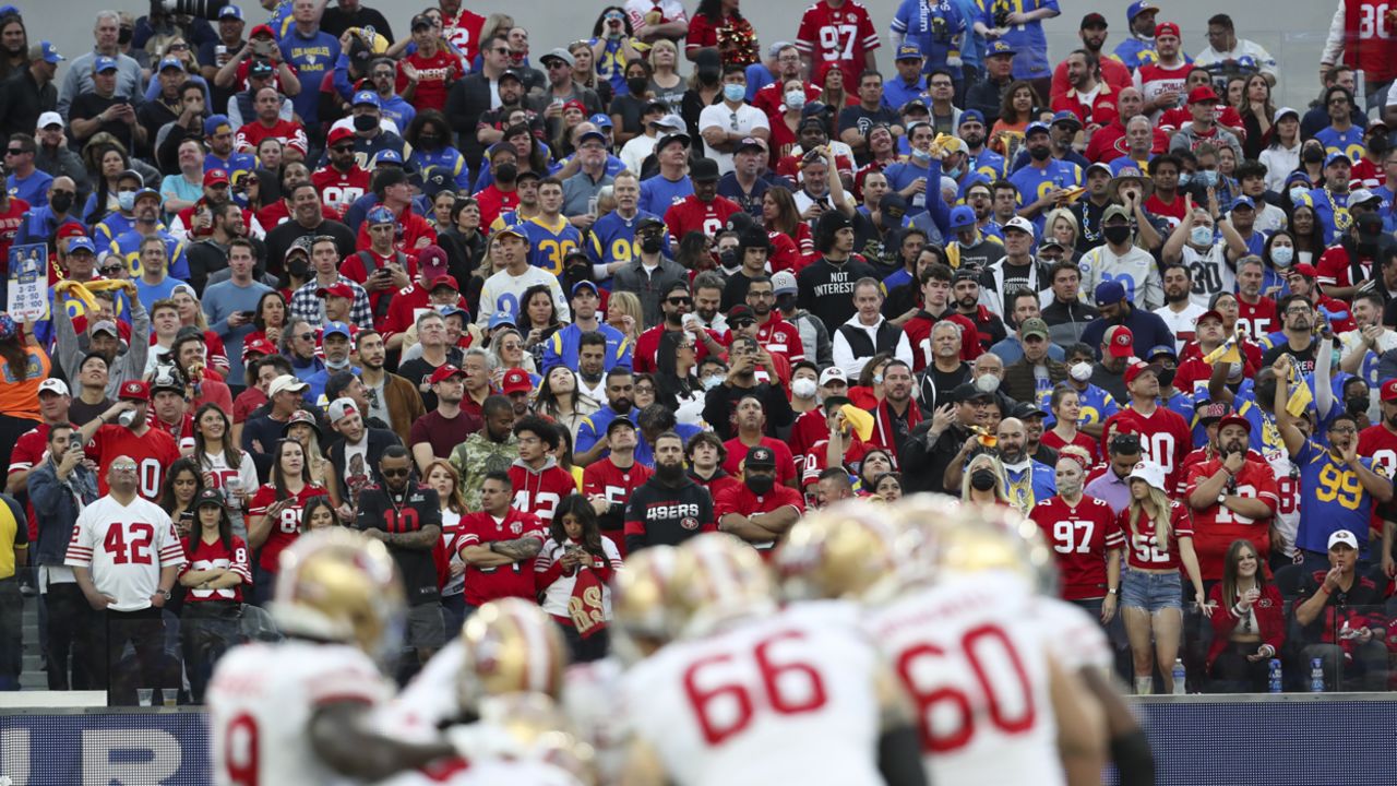 Traveling Faithful: 49ers Fans on the Road in 2021