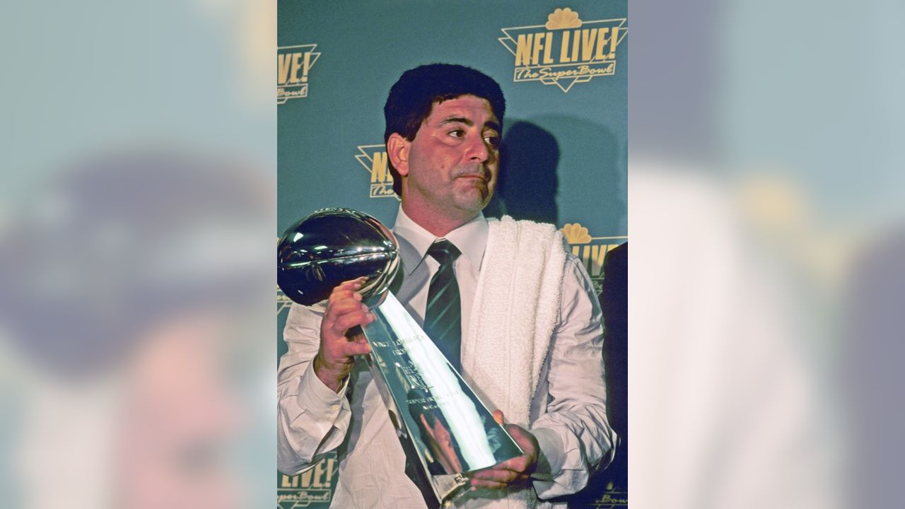 Former 49ers owner Eddie DeBartolo Jr. awaits word on NFL Hall of Fame