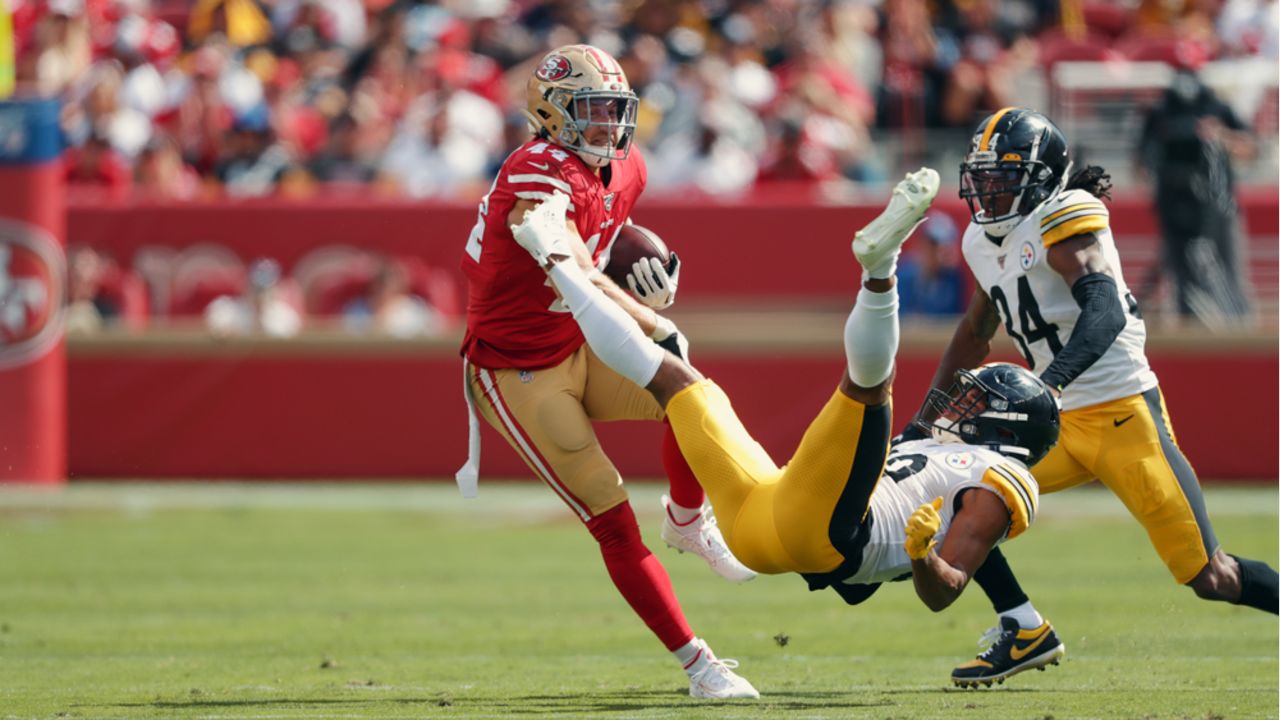 San Francisco 49ers - For the second-consecutive year, fullback ﻿Kyle  Juszczyk﻿ has been selected as a finalist for the 2021 Art Rooney  Sportsmanship Award 