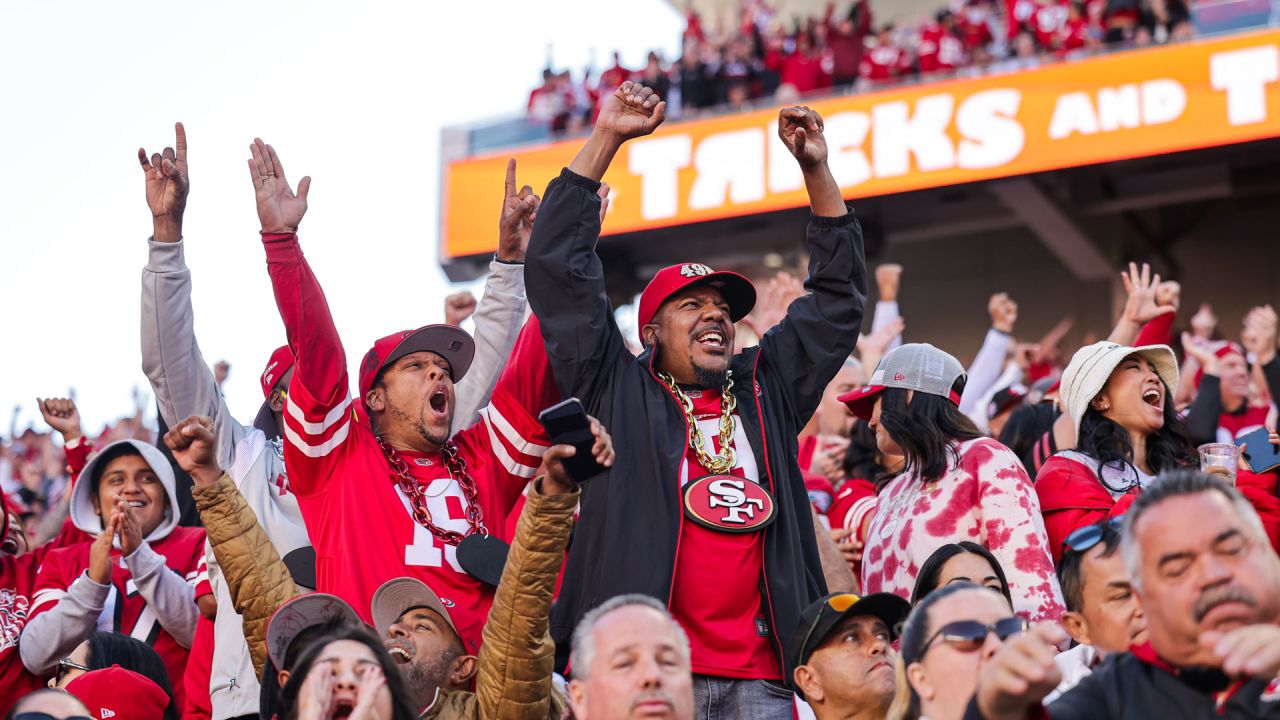 2022 in Review: Best of 49ers Fans at Home