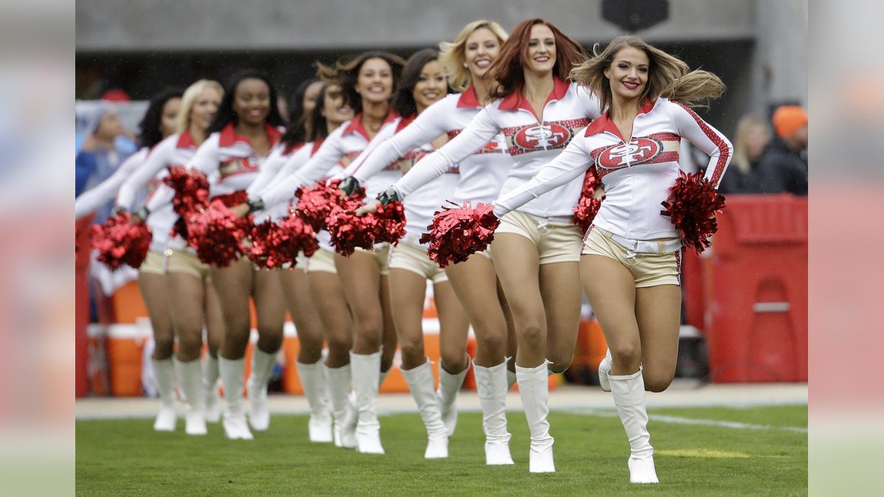 Photo Gallery: Cheerleaders Perform Vs. 49ers