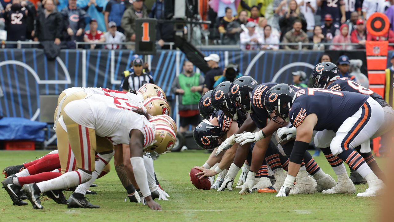 Photo: San Francisco 49ers vs Chicago Bears in Chicago - CHI20220911103 