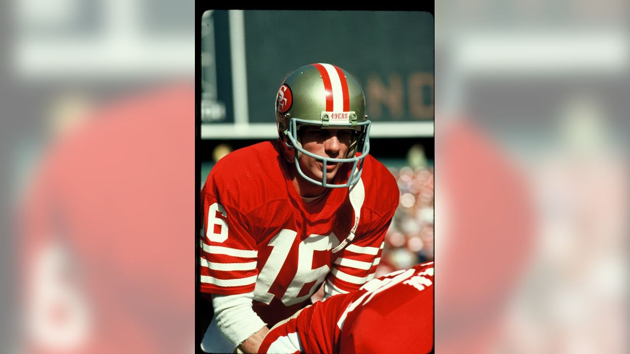 Six decades of football photography: Michael Zagaris talks fighting for  access, the San Francisco 49ers' deep Peninsula roots and his new photo  book