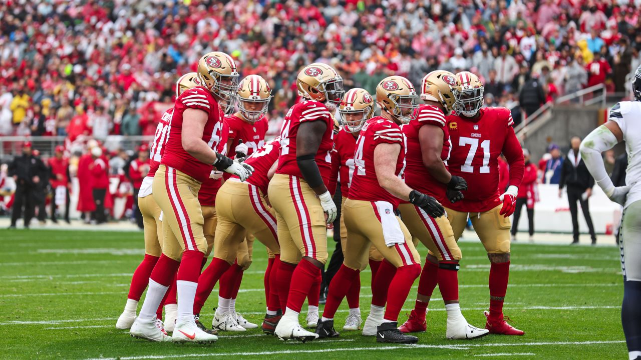 49ers pour it on in the fourth, crush Seahawks to win Wild Card round