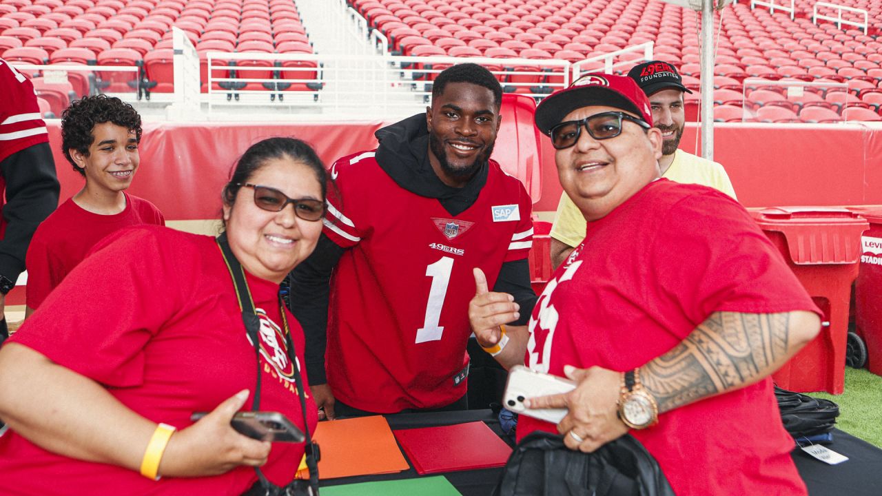 49ers Foundation Hosts Third-Annual Picnic on the Field