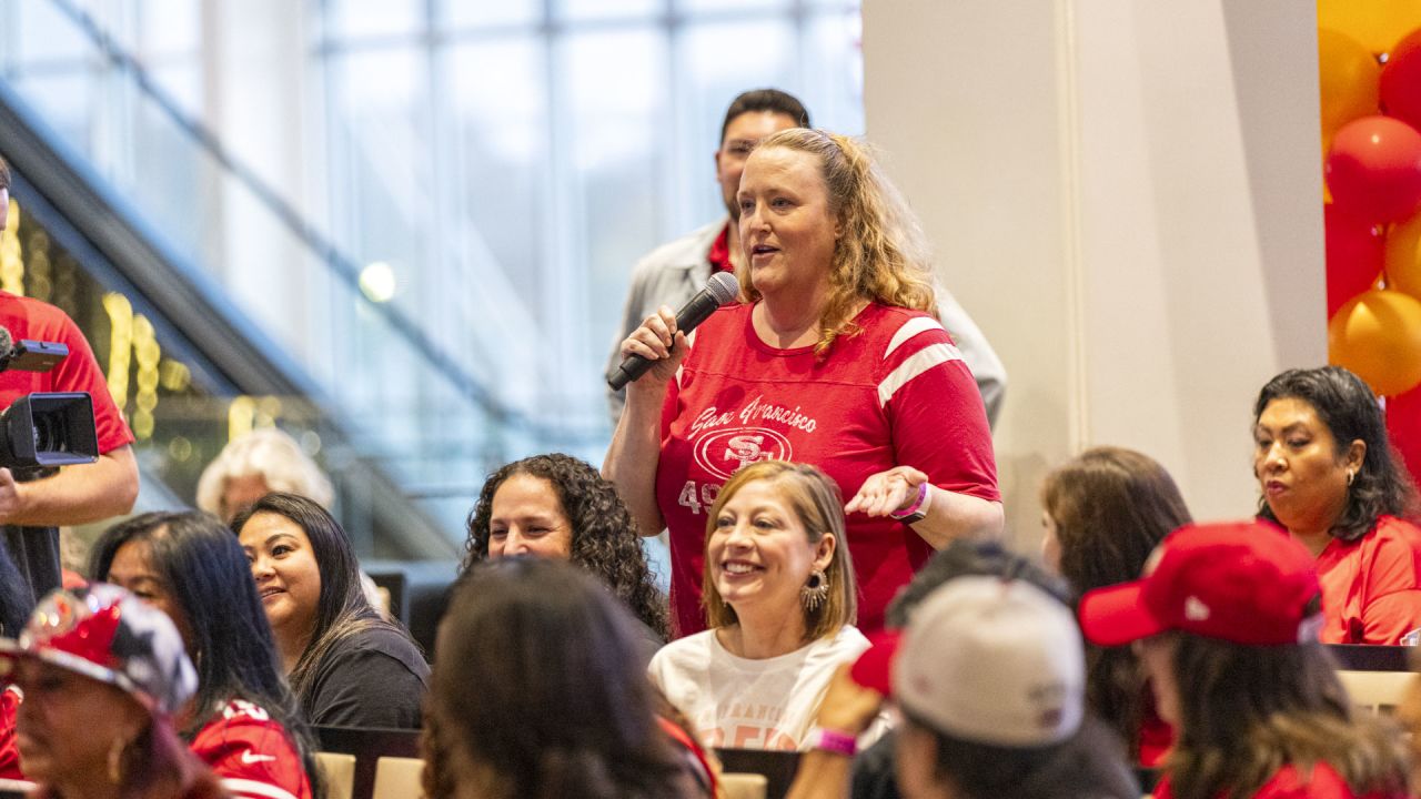 49ers Host 2023 Women of the Niners Insider Happy Hour