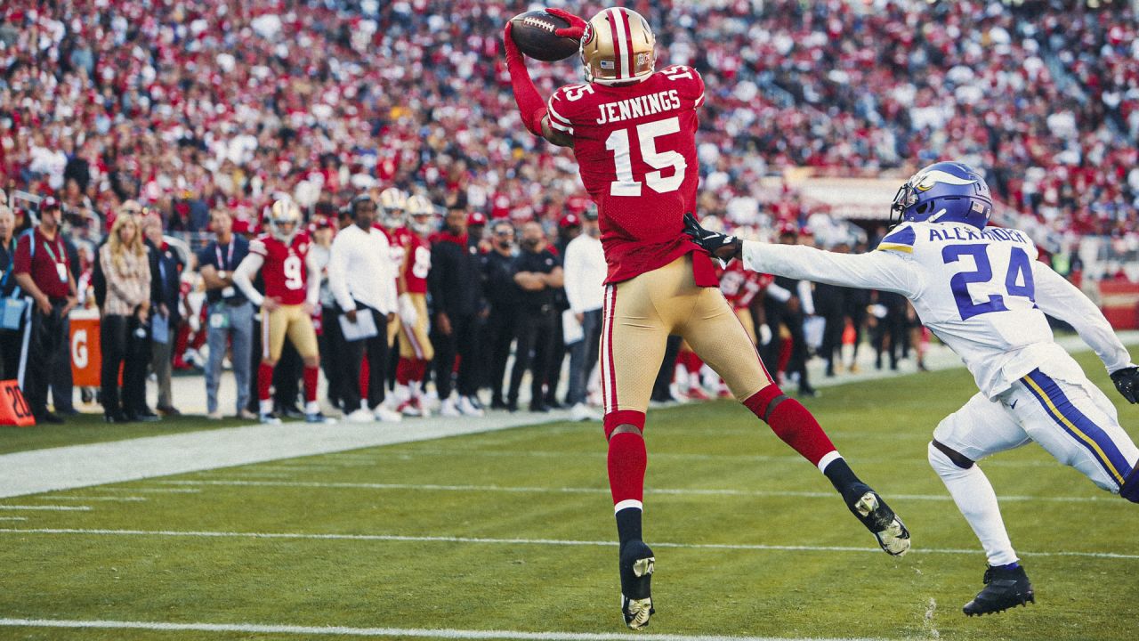 8,129 49ers V Vikings Stock Photos, High-Res Pictures, and Images - Getty  Images