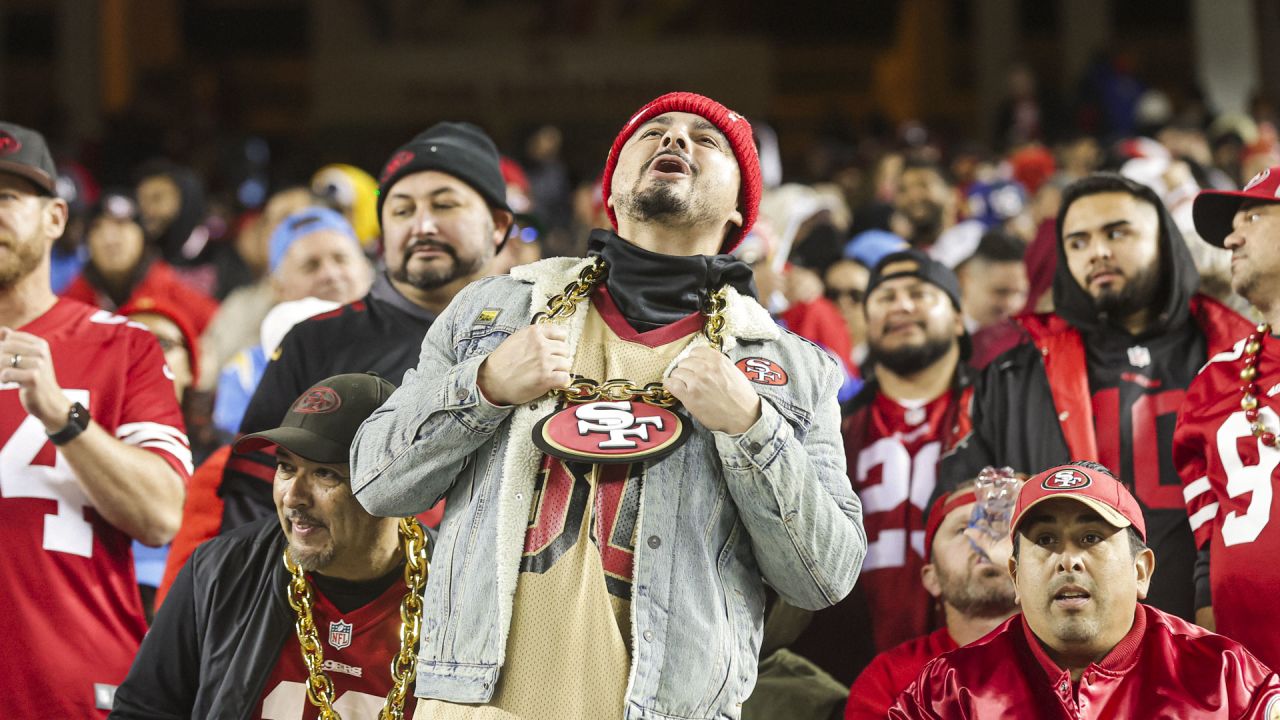 San Francisco 49ers on X: Cheer on the 49ers as they take on the Rams with  fellow Faithful at The Crossing in San Francisco for a FREE 49ers PRIDE  Watch Party pres.