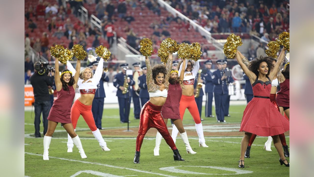 San Francisco 49ers on X: Get to know Gold Rush members Natalie C. and  McKenzie!   / X