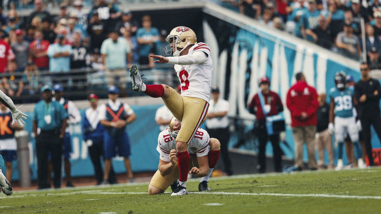 JACKSONVILLE, FL - NOVEMBER 21: San Francisco 49ers tight end Charlie  Woerner (89) during the game between the San Francisco 49ers and the  Jacksonville Jaguars on November 21, 2021 at TIAA Bank