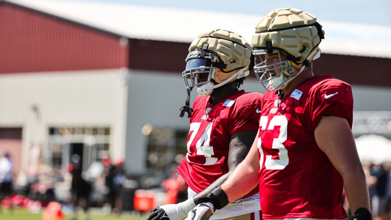 San Francisco 49ers' Alfredo Gutierrez takes part in drills during the NFL  team's football training camp in Santa Clara, Calif., Tuesday, Aug. 1,  2023. (AP Photo/Jeff Chiu Stock Photo - Alamy