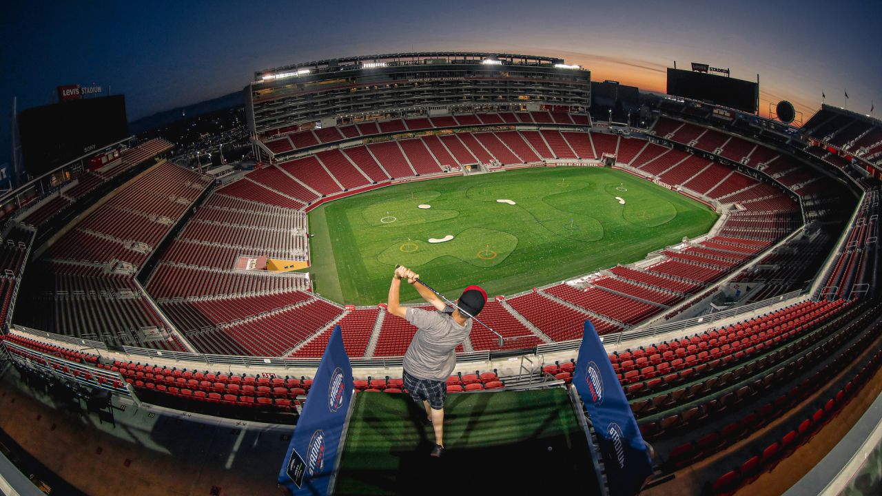 It's #gameday Faithful! The @49ers are finally back home at Levi's Stadium  for a Thursday Night Football showdown against the @nygiants.…