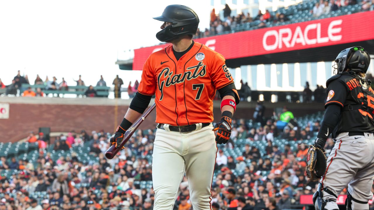 Off the Field: San Francisco 49ers Players Enjoy an SF Giants Game ⚾️