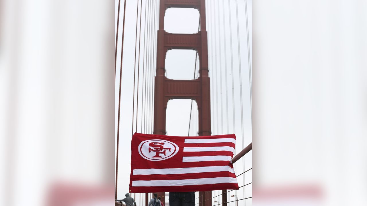 San Francisco 49ers Faithful To The Bay 3' x 5' Flag Banner Quest For 6 2021