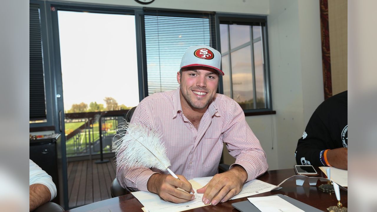 Throwback: 49ers Draft Hats over the Years