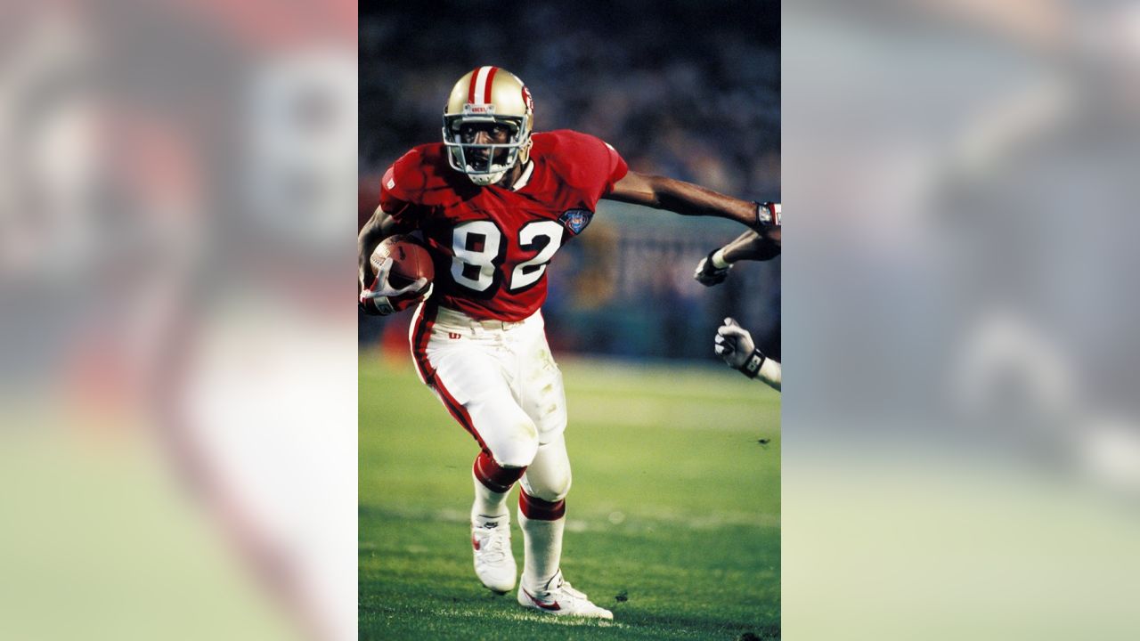 OTD: Steve Young and the 49ers beat the Dallas Cowboys to advance to  Superbowl XXIX, where they would crush the Chargers to become the first NFL  franchise to win 5 Lombardi Trophies. :