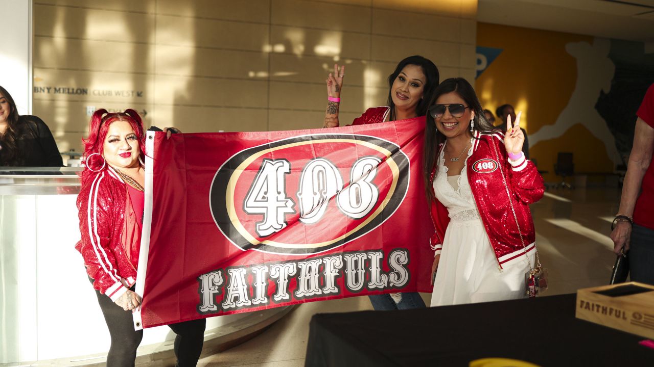 49ers Host Annual Women of the Niners Insider Happy Hour