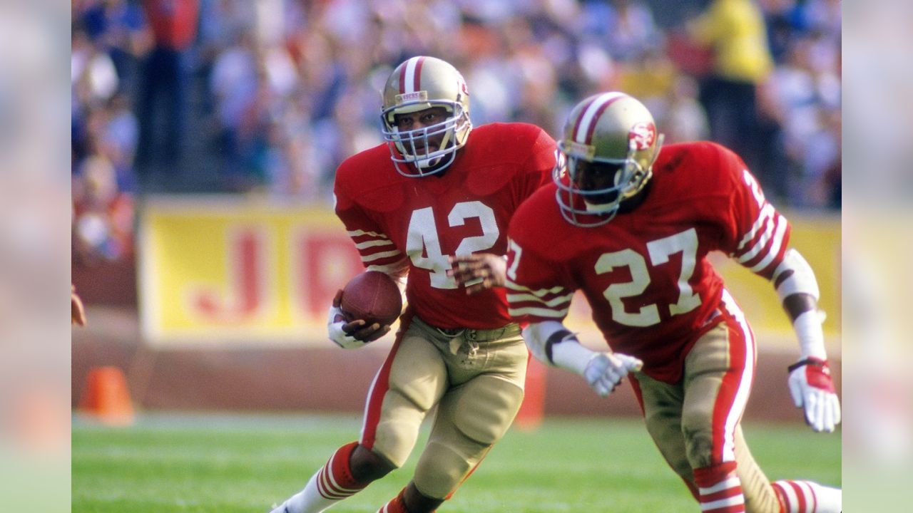 49ers Legends Ronnie Lott, Steve Young among Best-selling Throwback Jerseys