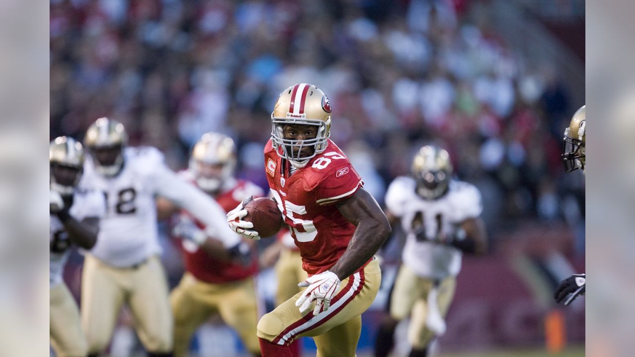 San Francisco 49ers trade tight end Vernon Davis to Denver Broncos, NFL  News