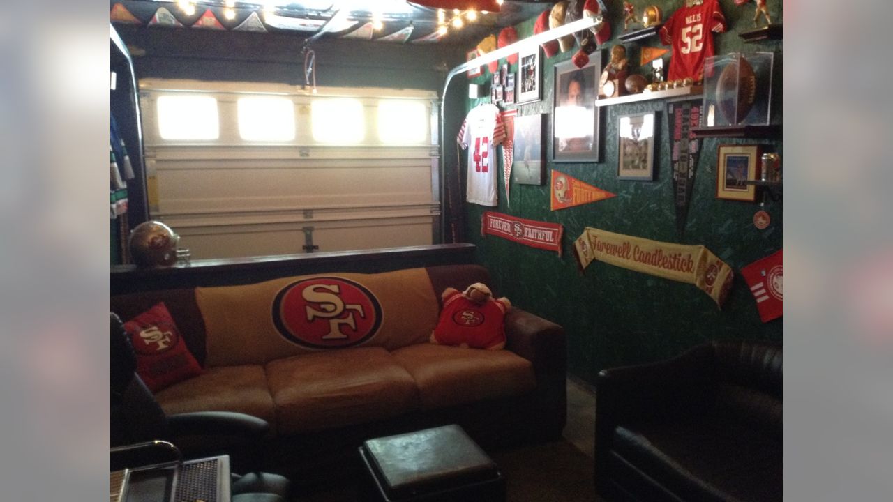 Relax on your new couch  Classic couch, Man cave couch, 49ers