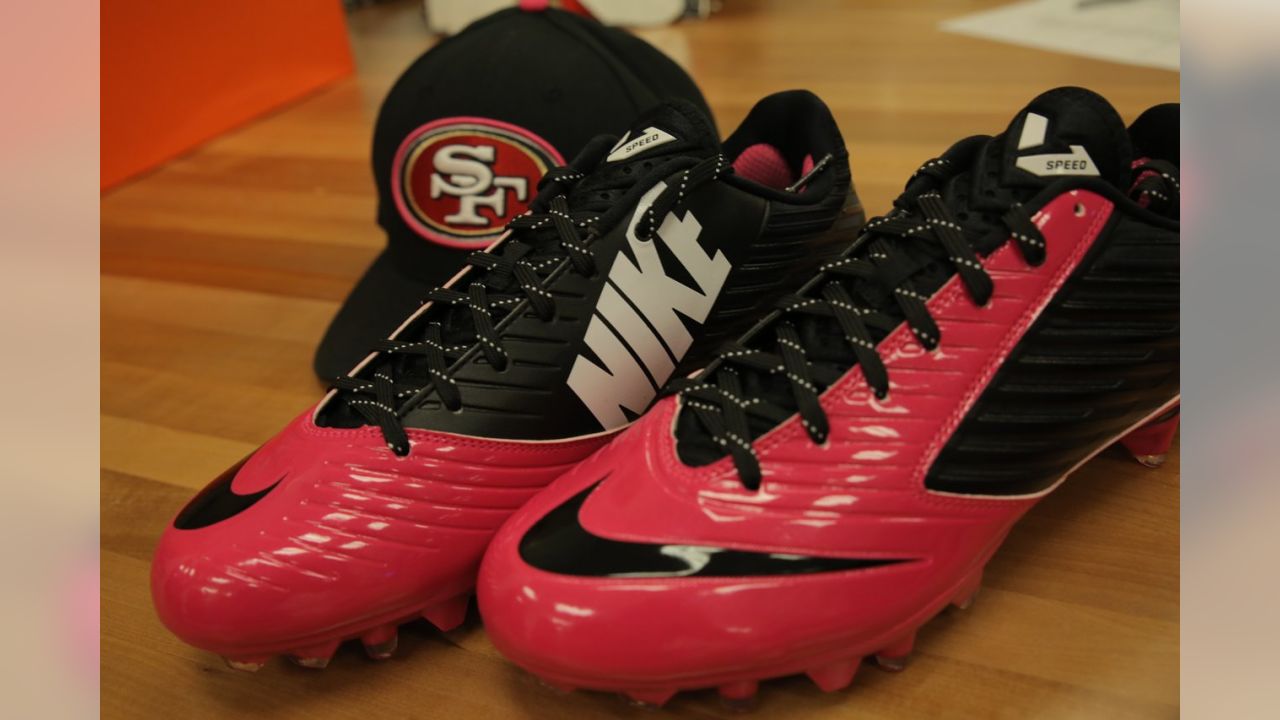 49ers Honor Breast Cancer Awareness Month
