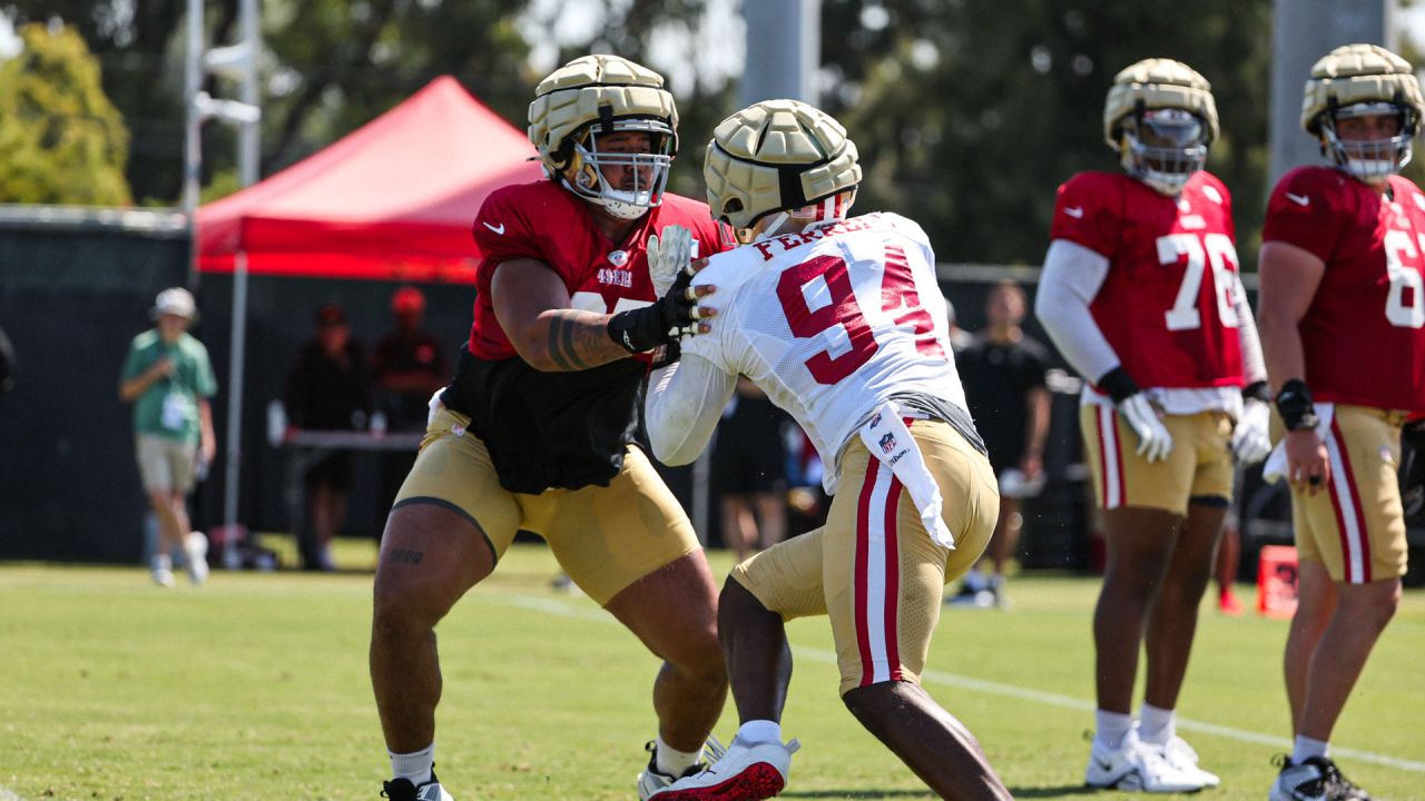 San Francisco 49ers' Alfredo Gutierrez takes part in drills during the NFL  team's football training camp in Santa Clara, Calif., Tuesday, Aug. 1,  2023. (AP Photo/Jeff Chiu Stock Photo - Alamy