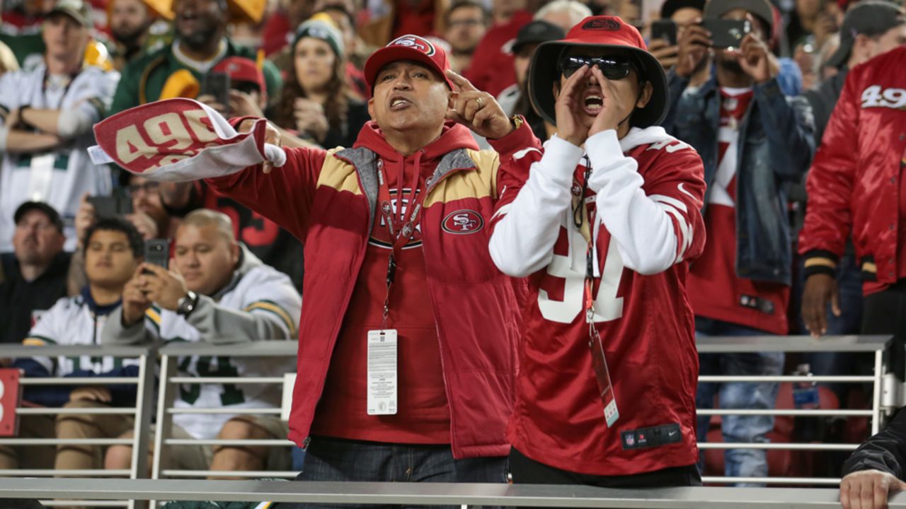 49ers Faithful Cheer on 'Sunday Night Football' Victory