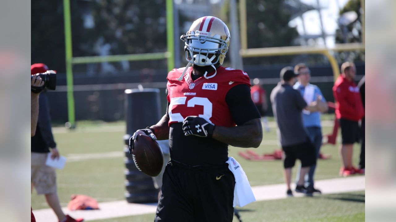 San Francisco 49ers: NaVorro Bowman release a sad reality of rebuild