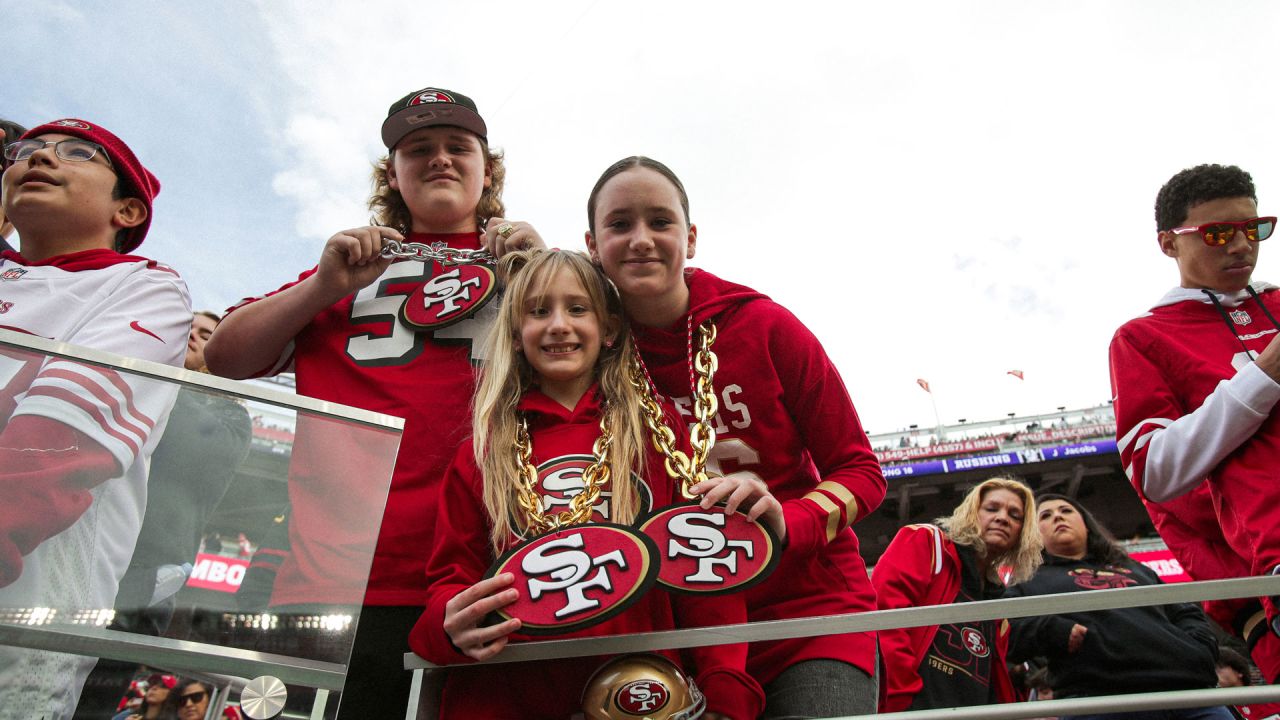 San Francisco 49ers on X: To celebrate #NationalComingOutDay, Faithful  gathered in the city to cheer on the 49ers at the #49ersPRIDE Watch Party.  Whether you are coming out or inviting in, the #