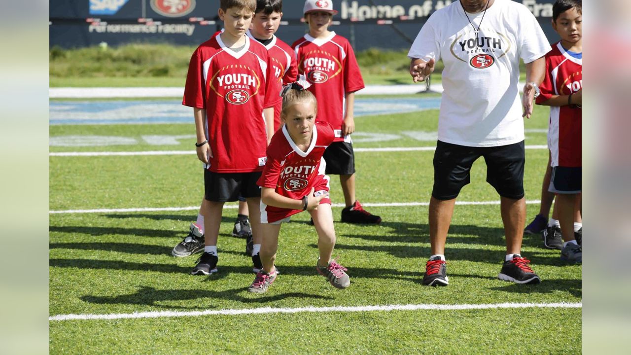 San Francisco 49ers host youth football camp at Levi's Stadium