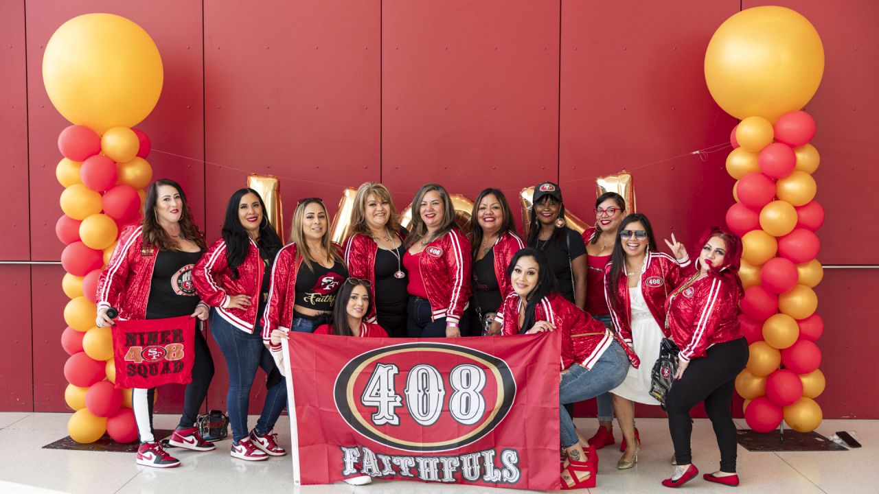 49ers Host 2023 Women of the Niners Insider Happy Hour