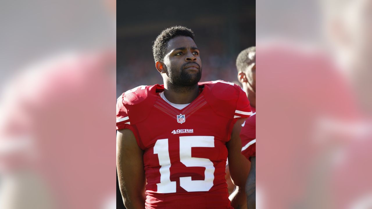 Top draft pick for the 49ers Michael Crabtree meets the media as the San  Francisco 49ers introduce their rookies for the 2009 season at the 49ers  headquarters in Santa Clara, Calif. on