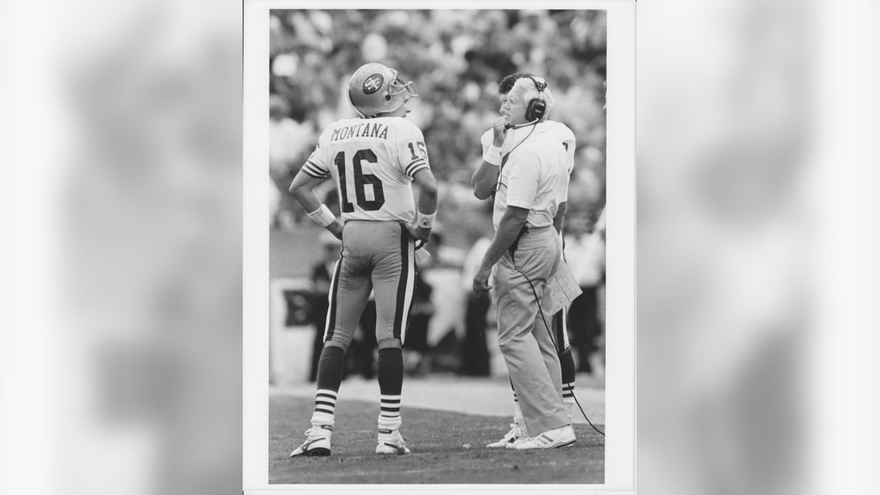 Steve Young Jerry Rice backs to camera Sports Photo - Item # VARPFSAAEY039