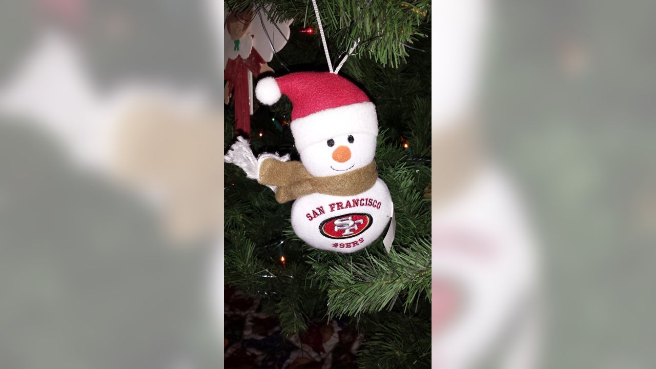 San Francisco 49ers on X: Have a holly jolly gameday! ❄️ #WASvsSF   / X