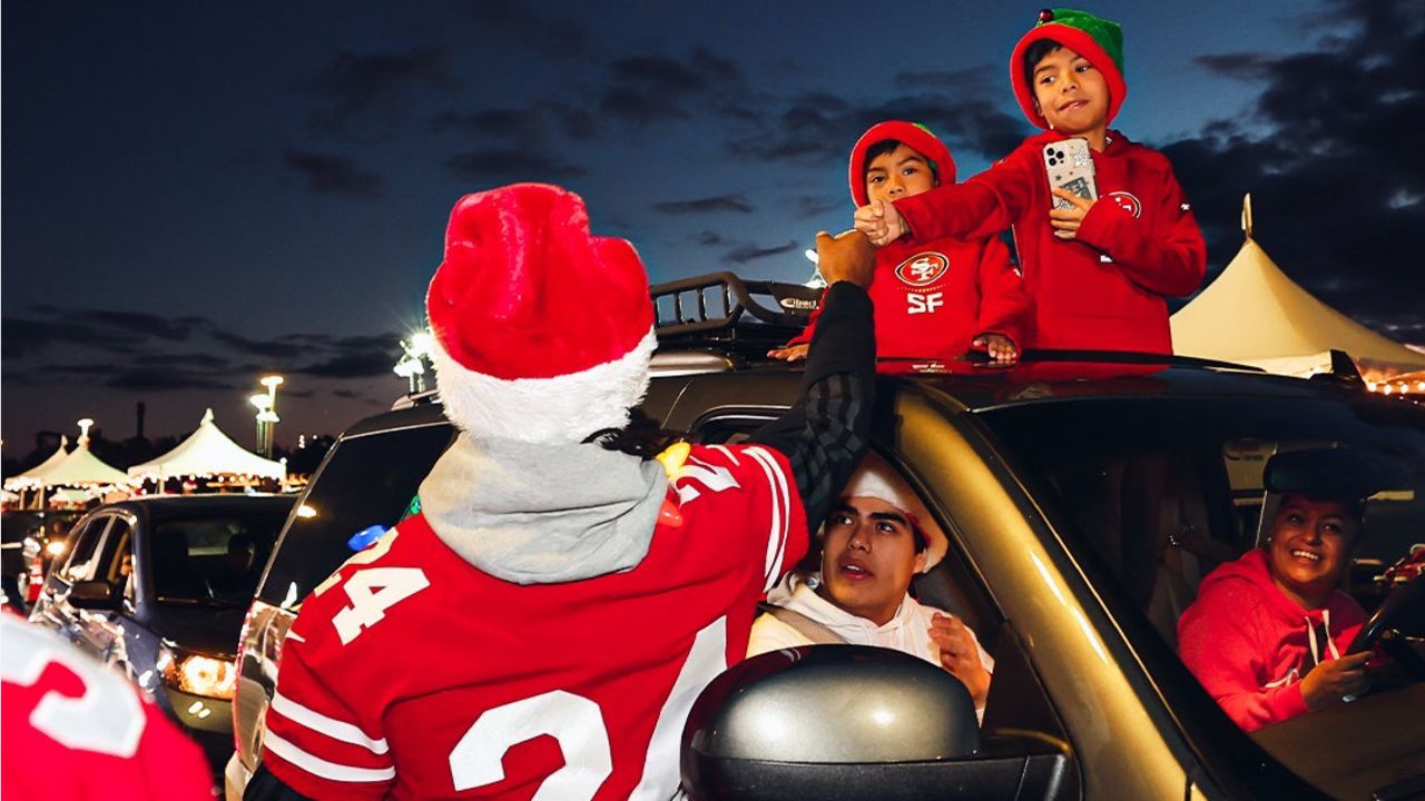 49ers host Hope for the Holidays giveaway for Bay Area families