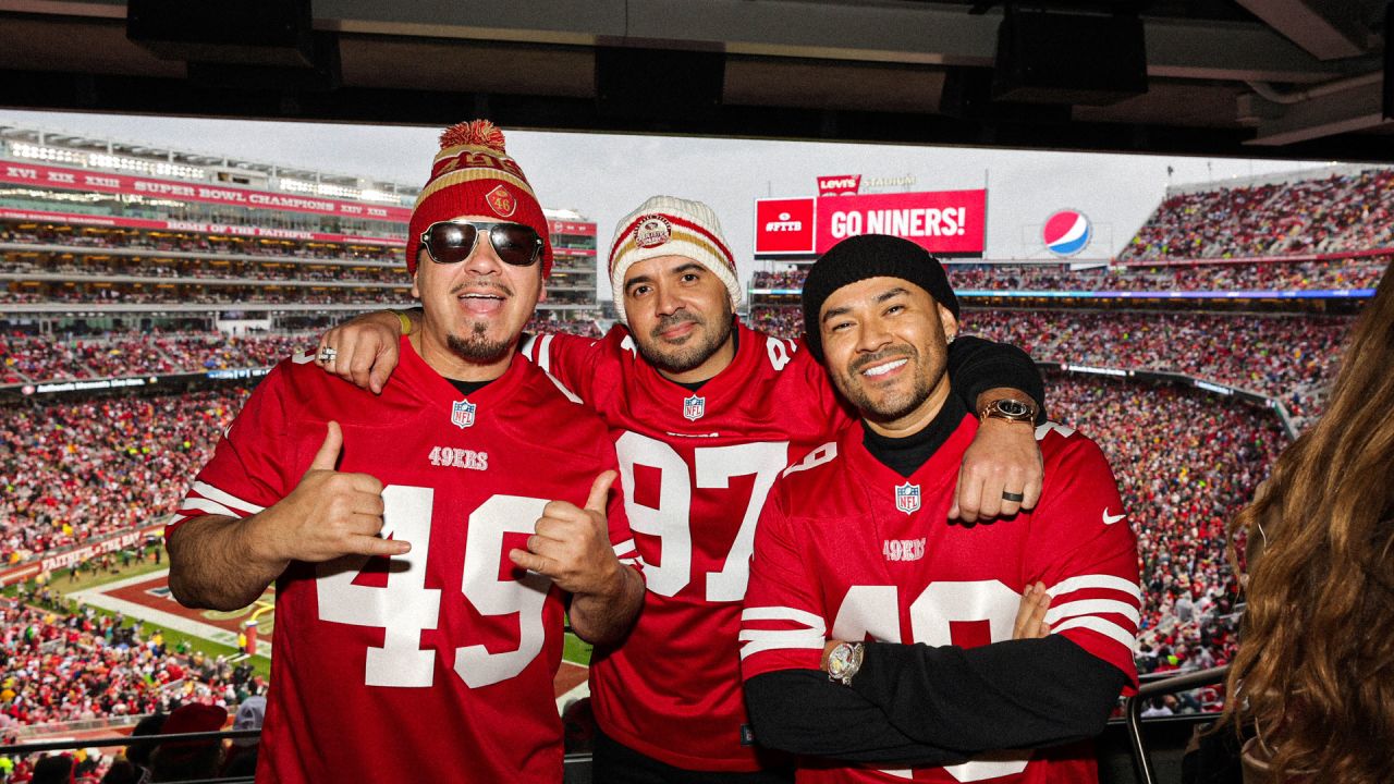 Famous San Francisco 49ers Fans -- The Faithful!