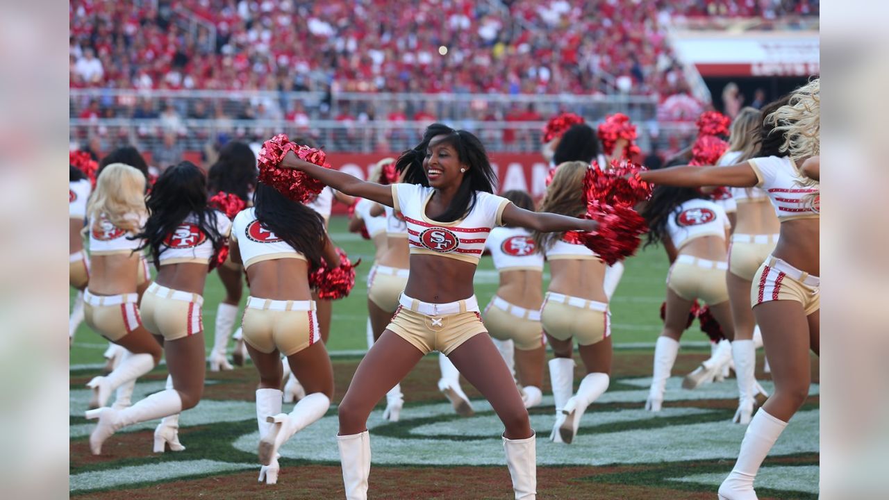 NFL Regular Season Week 2 – The 49ers Gold Rush – Ultimate Cheerleaders