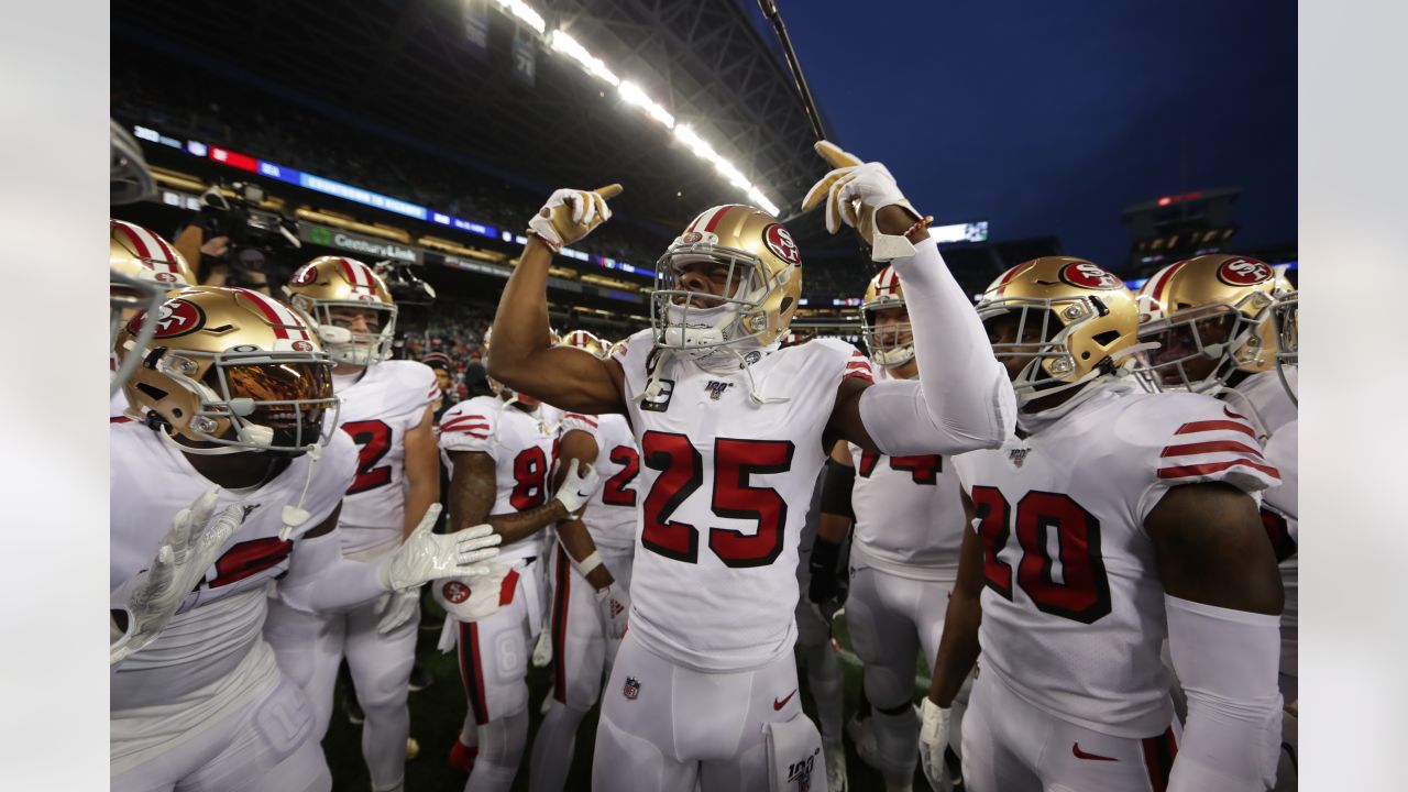 Throwing it Back to the 49ers '94 Jerseys