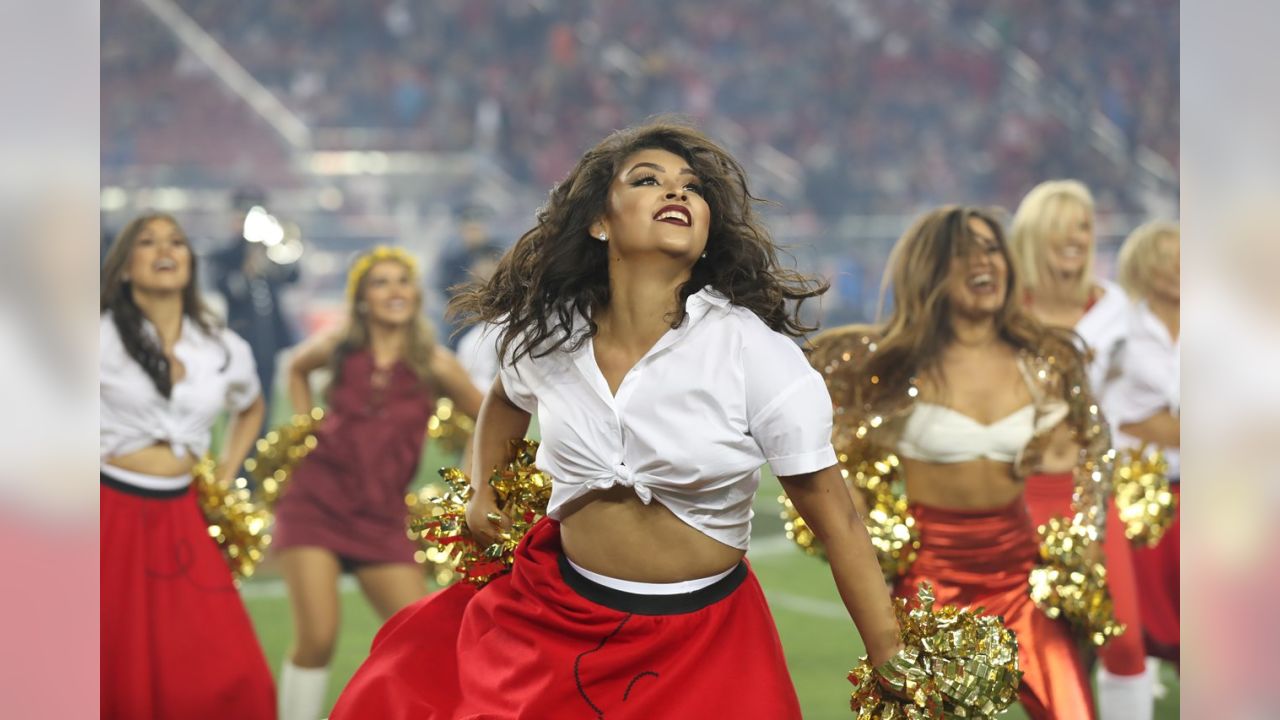 San Francisco 49ers on X: Get to know Gold Rush members Natalie C. and  McKenzie!   / X