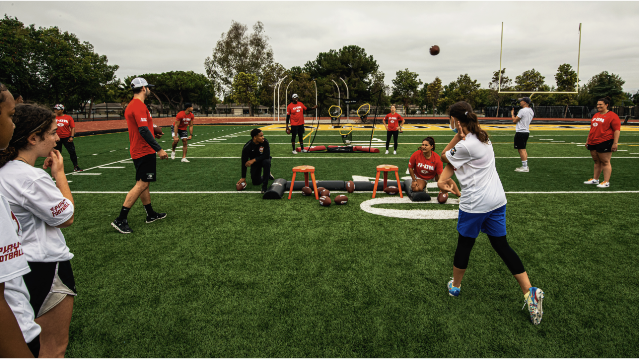 49ers Support Initiative to Make Girls Flag Football a High School Varsity  Sport