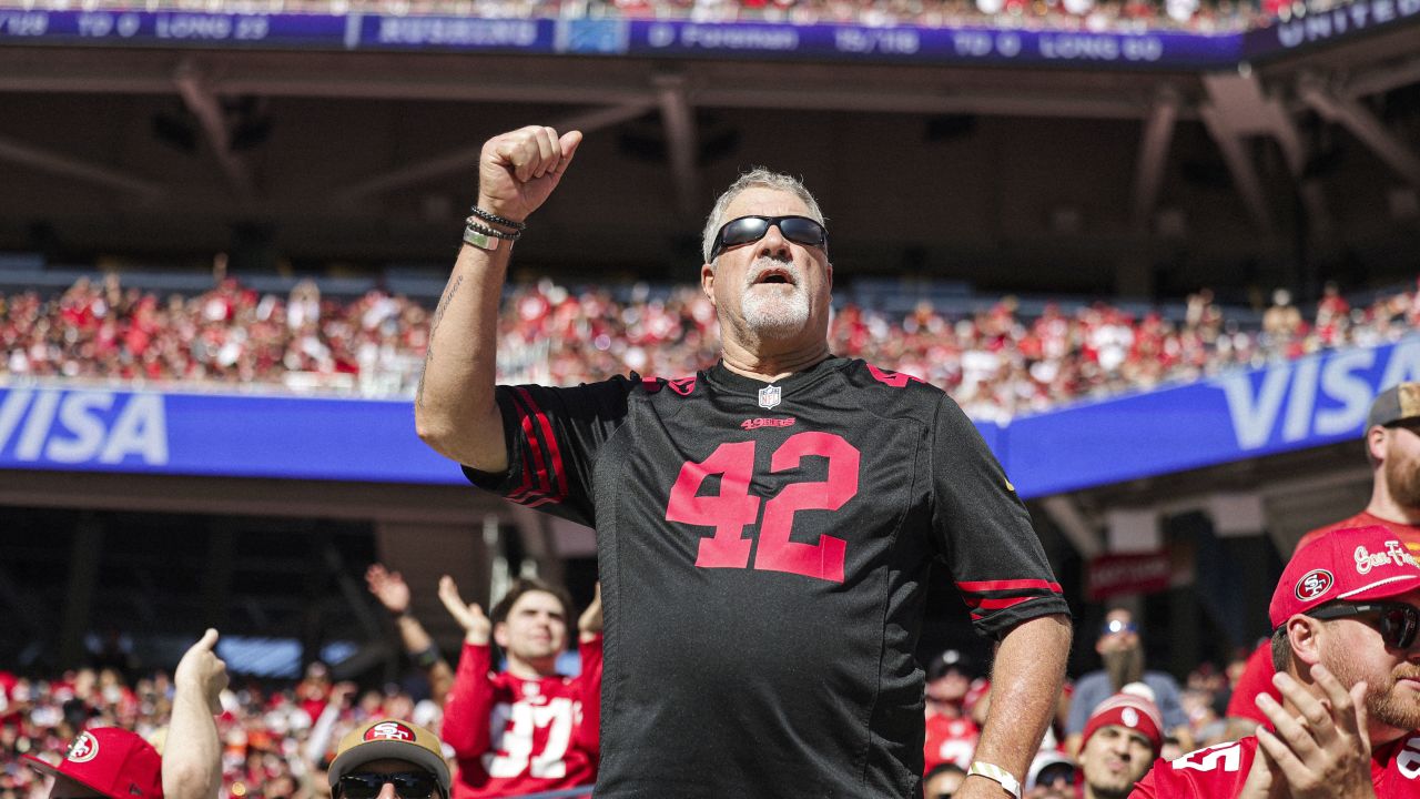 The Faithful Pack Levi's® Stadium for Week 7 Against the Chiefs