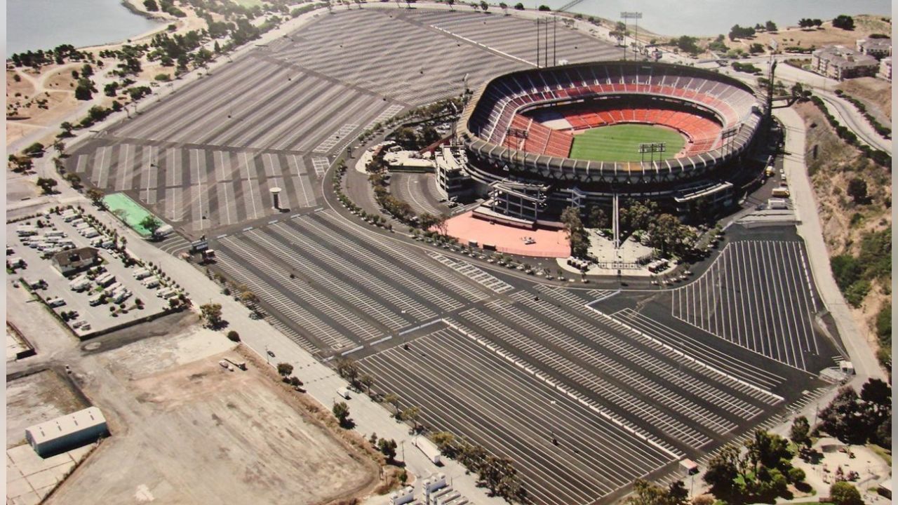 Goodbye grungy Candlestick Park, hello new 49ers stadium