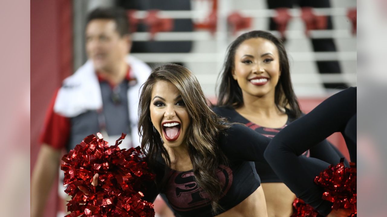 49ers' Gold Rush Cheerleaders 2015