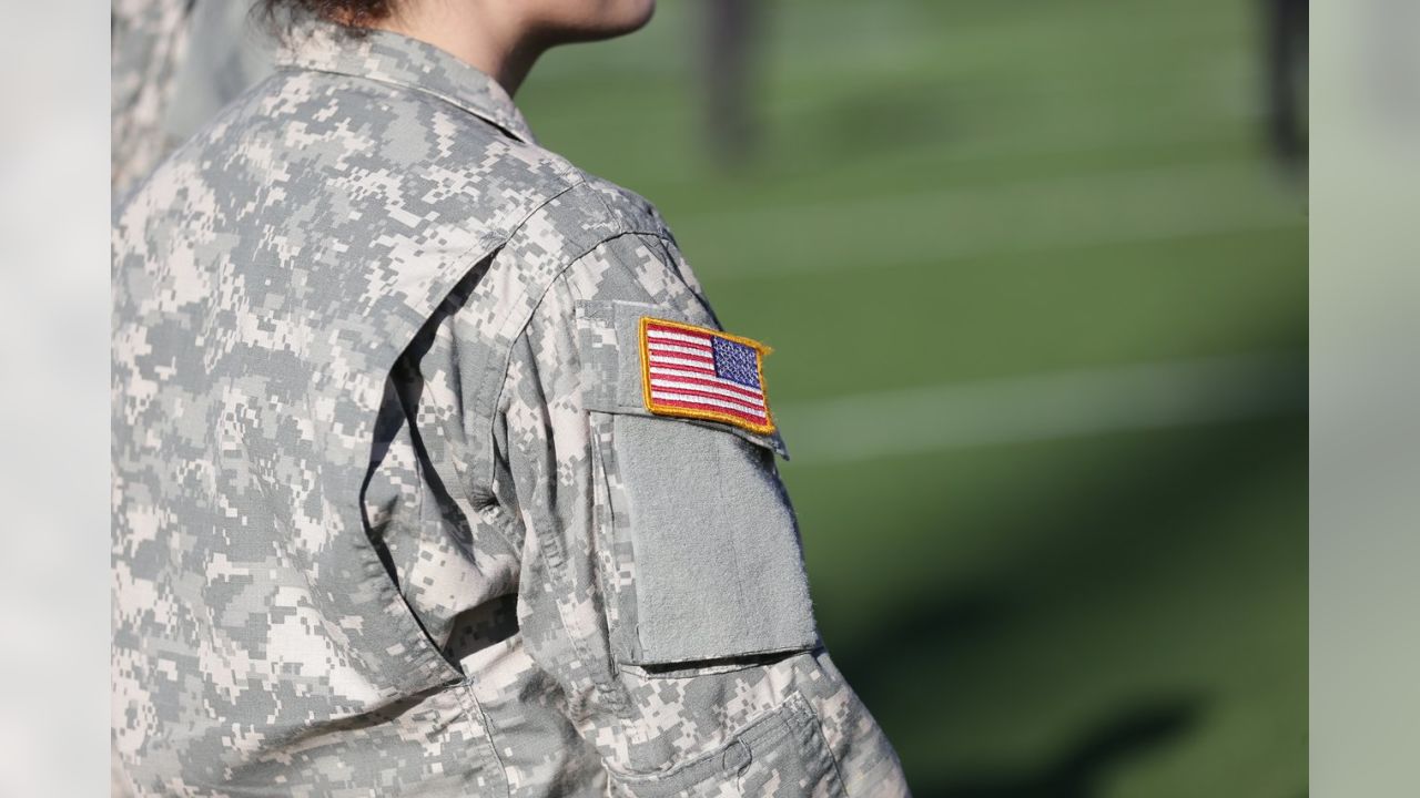 San Francisco 49ers - The 49ers will pay tribute to the US Military  throughout their Veteran's Day matchup vs. St. Louis: